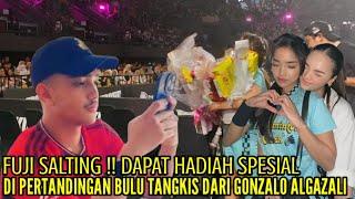 FUJI SALTING DAPAT HADIAH SPESIAL DIPERTANDINGAN BULU TANGKIS DARI GONZALO ALGAZALI