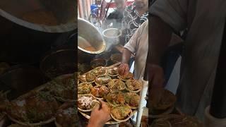 Fateh Chand ki Kachori - Delhi's Iconic Street Food #DelhiStreetFood #cholekachori #BhukkadBros