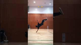 Fresh and Original Transition !#shorts #powermove #top #bboy SUBSCRIBE 