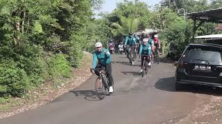 KOMBES POL AGUS ROHMAT BERSAMA STAF DAN ANGGOTA POLRES GUNUNG KIDUL GOWES SUSUR PANTAI DI YOGYAKARTA