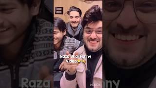 Razagraphy funny  #viral #shorts #razagraphyunscripted #razagraphynews #raza