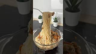 Фунчоза по-домашнему из того, что было под рукой: быстро, сочно и очень вкусно! #рецепты #вкусно