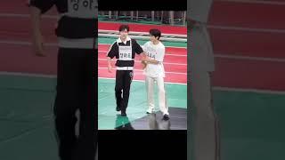 I hope both of them are okay... ️ #kpop #zerobaseone #zb1 #kpopidol #nctwish#yushi #zhanghao #isac