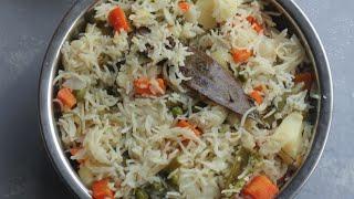 Brinji Rice Recipe/Pulao made with Coconut milk/Vegetable Rice Recipe/Cooker Recipe/One Pot Meal