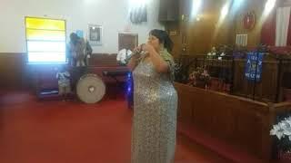 Evelyn Gonzalez singing Mary Mary