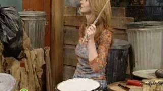 Sesame Street: Evelyn Glennie Plays the Drums