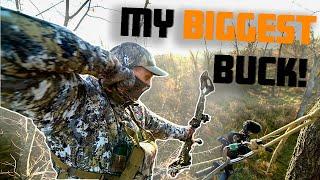 MICHIGAN BOW BUCK FROM A SADDLE!!! Rut Hunting Action