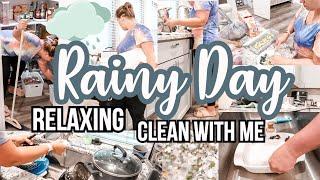 RELAXING CLEAN WITH ME | CLEANING MOTIVATION | HAPPY HOMEMAKING WITH ME CHRISTINAS HOME