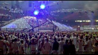 Sensation White 2010 - Amsterdam ArenA (Oasis - Wonderwall)