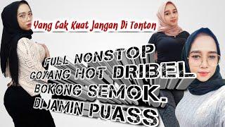 Goyangan Hot Tante Resty Mendesah Sampai Buka Baju