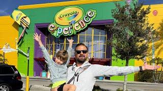 The Crayola Experience In The Florida Mall  World's Largest Crayon, Making Crayon Art & More!