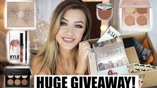 GIVEAWAY! (CLOSED) October 2016 | Jazzi Filipek