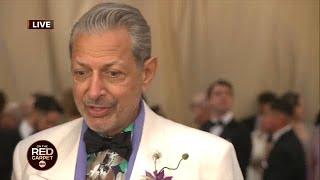 Jeff Goldblum teases what's next for 'Wicked' on Oscars red carpet