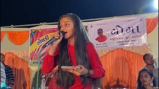 singer disha vyas..rash garba