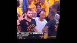 Lebron James yells at Kevin Love, leaving his high five hanging