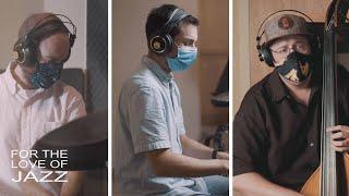 Peanuts Gang Trio   'Snowflake Dance' | FTLOJ Live Studio Sessions