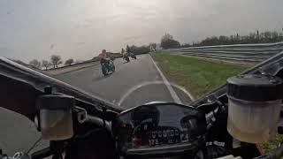 Few fast laps @ Circuit Val de Vienne  1:45's onboard a stock '15 Ducati Panigale R 