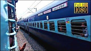 Bihar Sampark Kranti Meets Bihar Sampark Kranti Near Muzaffarpur Junction