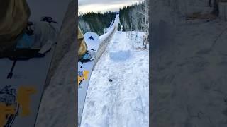 Mind the gap… Daves_mitt #snowboarding #burton #snowboard #calgary