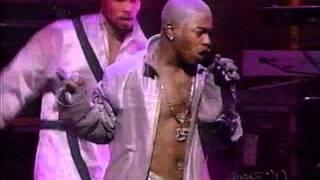 Sisqo performs Thong Song on Apollo