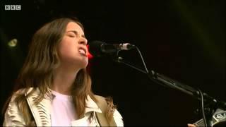 HAIM - Honey & I (Live at Glastonbury 2014)