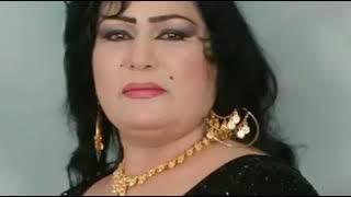 ساجدة عبيد يمين يسار انكسرت الشيشة  يمه دعمني الباص ما كال العفو ابو البيرة