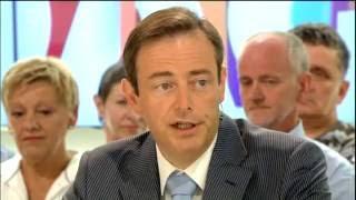 2012_0909 : 7dag : Bart De Wever versus Filip De Winter