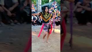 Pikir Keri ~ Jaran Kepang Kesurupan