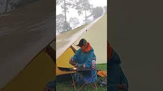 camping in really heavy rain #campinginheavyrain #solocamping #campingintherain