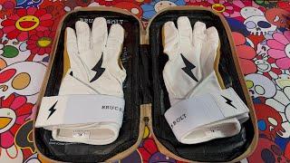 Bruce Bolt 2020 Premium Pro Long Cuff Batting Gloves Unboxing And Review!