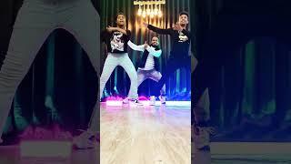 Chammak challo|Shahrukh khan|Ftb power feel the beat #trend #dance #youtubeshorts #dancecover #viral