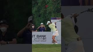 Hinako Shibuno (#渋野日向子)’s golf swing! #aglf #golf #골프 #golfswing #simoneapaccup #골프스윙 #jlpga #lpga