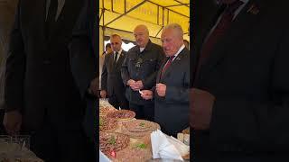 «Хорошо сделано, молодцы!» Лукашенко оценил продукцию белорусских фермеров