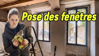 On installe les fenêtres de la maison Rénovation maison