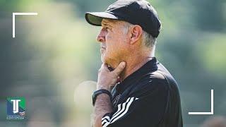 Inter Miami COACH Gerardo 'Tata' Martino KEEPS a close watch on GK Drake Callender during PRACTICE