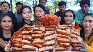 Yummy pork belly with carrot salad cook recipe with my family - Pork belly recipe