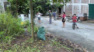 Neighbors were AMAZED when we went to their place to clean the sidewalk