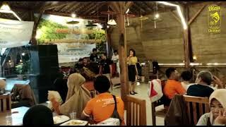 Pangandaran, Seafood Resto (kampung turis) @dian beach resto