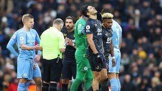 RAUL JIMENEZ SENT OFF AFTER TWO YELLOW CARDS IN 48 SECONDS VS MAN CITY 11.12.2021