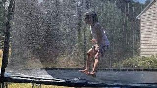 How to Play in the Trampoline.