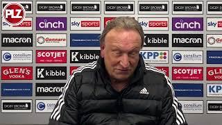 Neil Warnock reacts to Aberdeen collapse at St Mirren, slamming 'scandalous' VAR