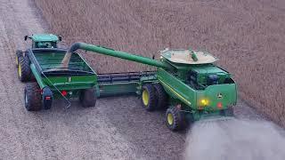 John Deere 9770 STS Harvesting Soybeans