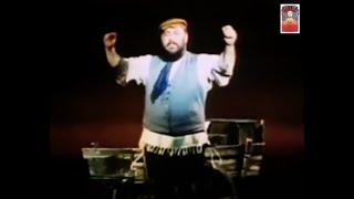 Zero Mostel in FIDDLER ON THE ROOF (1977, Broadway)