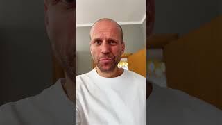 Jason Statham changes clothes in seconds!