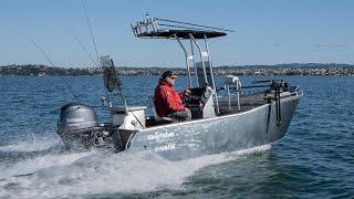 450 Kingfisher Powercat Centre Console - Review with Grant Dixon from NZ Fishing News