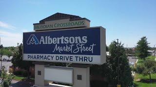 Albertsons to layoff corporate staff following failed merger