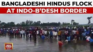 Bangladeshi Hindus Flock At Indo-Bangladesh Border, BSF Troops Deployed To Control Crowd At Border