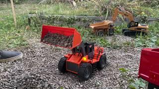 Driven ￼RC Loader- Gravel test & first outdoor run- RC Cincy