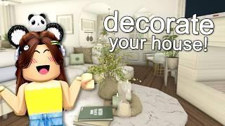 How to Decorate Your House in Bloxburg!