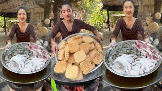 Amazing cooking skills: Yummy seafood with noodle cooking - Cooking with Mommy Sreypov